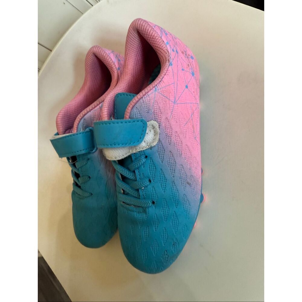 Tulle Kids Ombre Geometric Athletic Football Soccer Cleats Blue & Pink Size 1